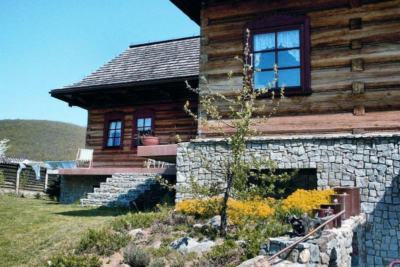 Dworek Mysliwski Laskowka  Luaran gambar